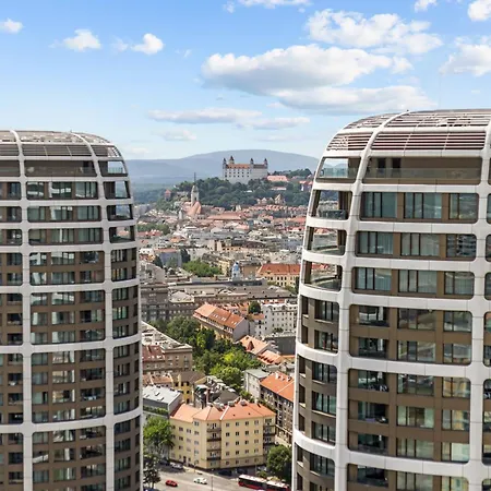 View In Sky Park By Zaha Hadid *