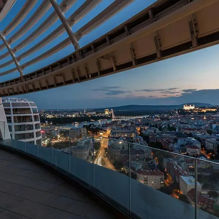 View In Sky Park By Zaha Hadid Apartment