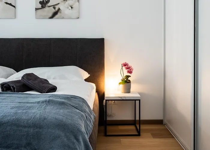 View In Sky Park By Zaha Hadid Apartament *
